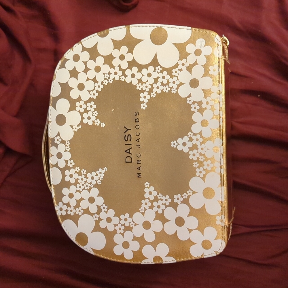 Daisy Marc Jacobs Carrying Case
